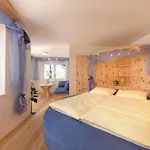 Frühstückspension Strasser 4*