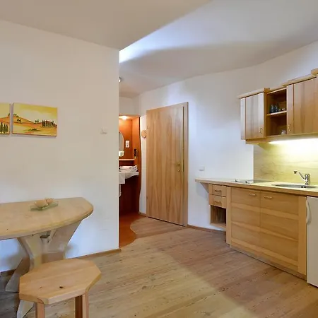 Strasser 住宿加早餐酒店