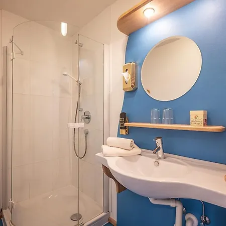 住宿加早餐酒店 Strasser 瑟尔